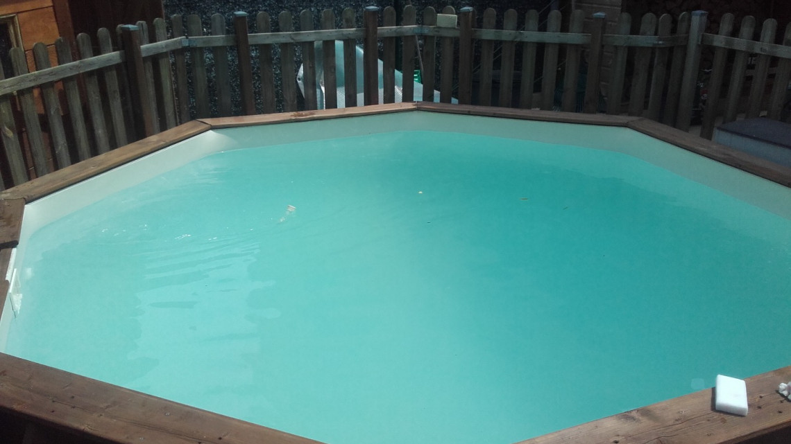 Entretien et rénovation terrasse et piscine bois à SAINT-JEAN-D'ARDIÈRES (69)