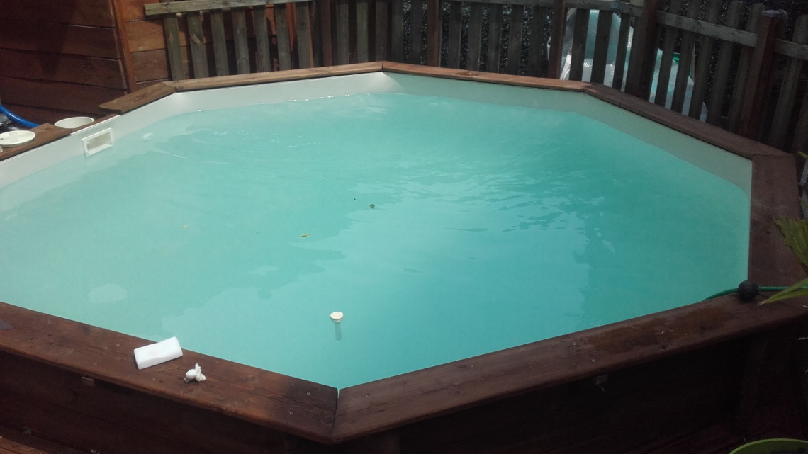 Entretien et rénovation terrasse et piscine bois à SAINT-JEAN-D'ARDIÈRES (69)