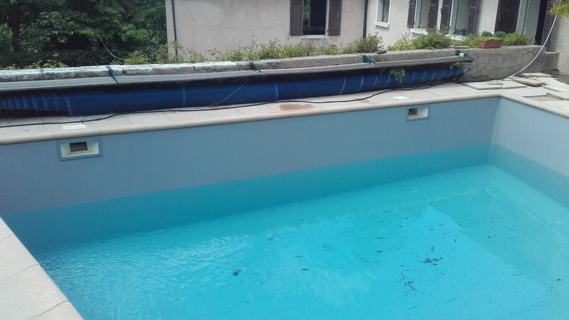 Rénovation piscine à JASSANS RIOTTIER