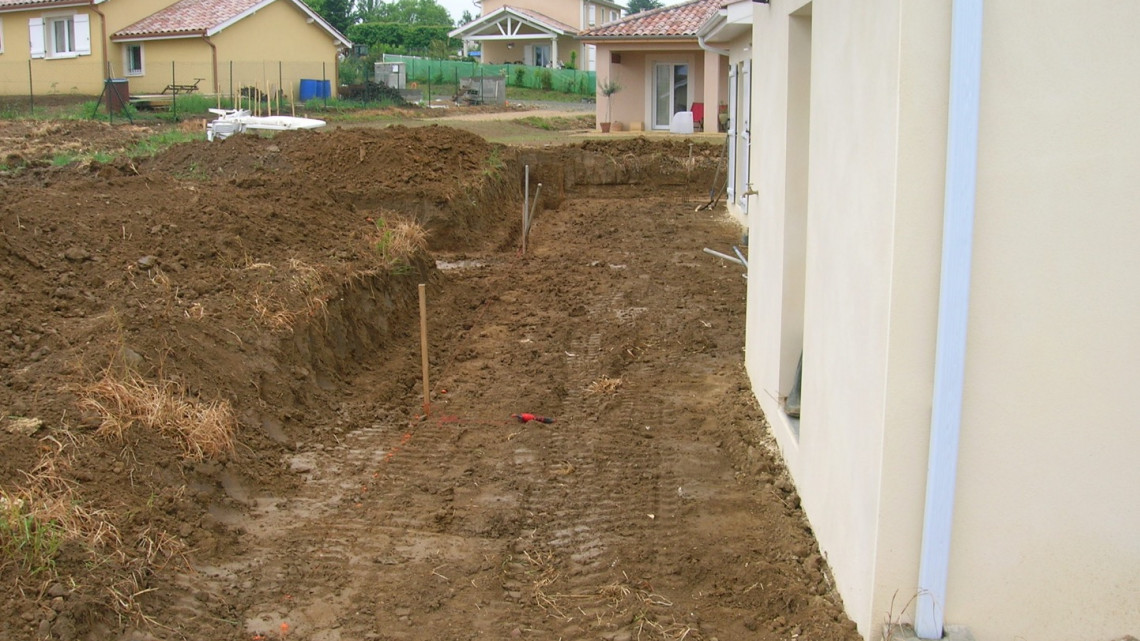 Aménagement extérieur à BELLEVILLE (69)