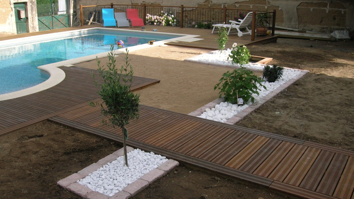 Aménagement abords de piscine SAINT-GEORGES-DE-RENEINS