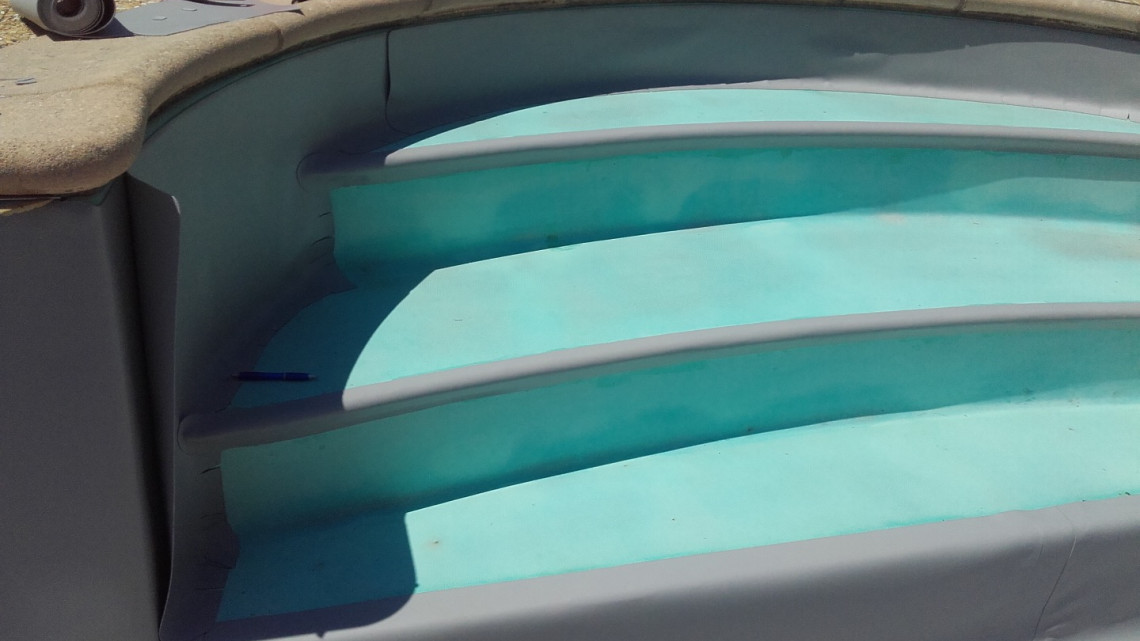 Rénovation piscine en béton à  MARCILLY-D'AZERGUES