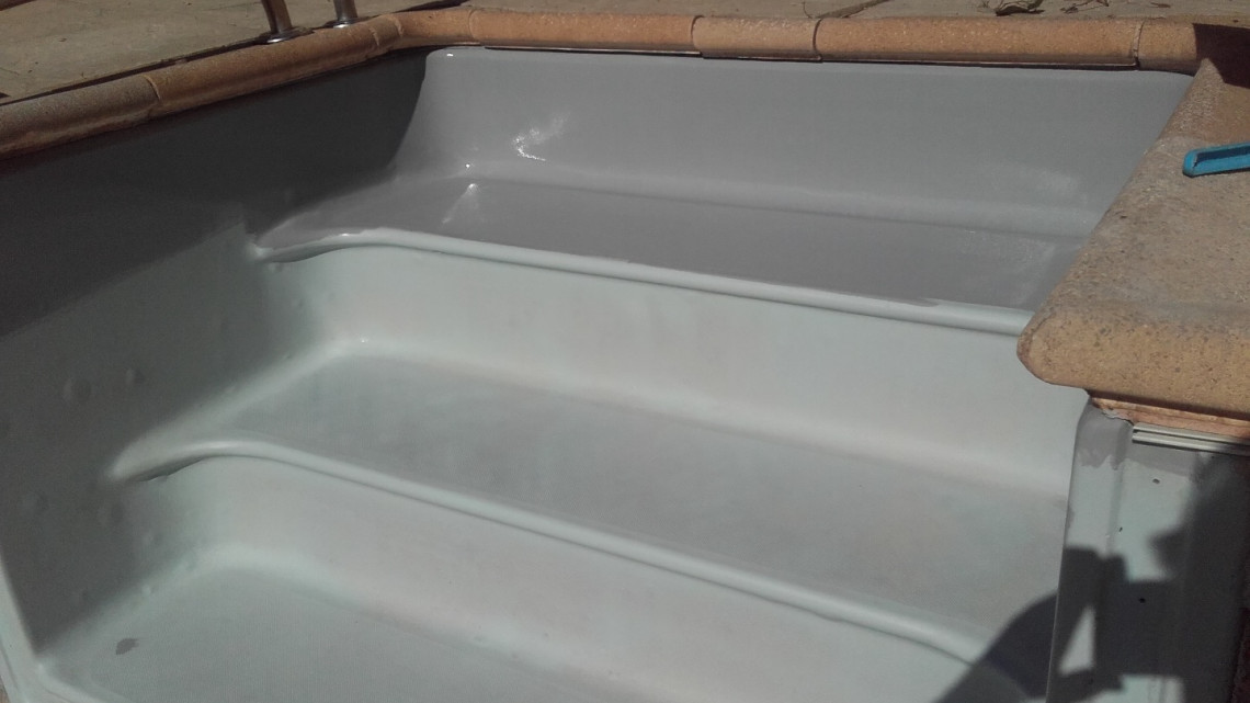 Rénovation piscine à JASSANS RIOTTIER