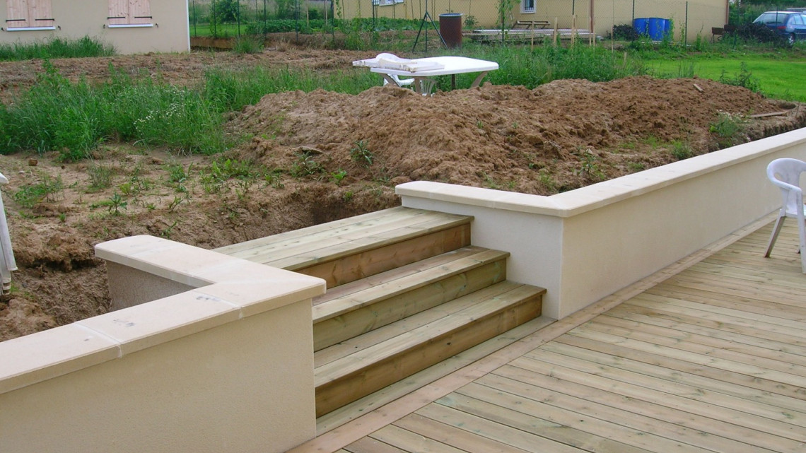 Aménagement extérieur à BELLEVILLE (69)