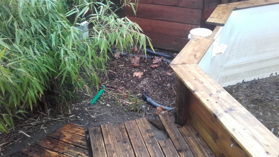 Entretien et rénovation terrasse et piscine bois à SAINT-JEAN-D'ARDIÈRES (69)