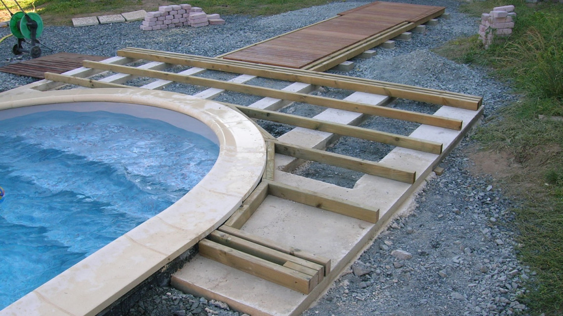 Aménagement abords de piscine SAINT-GEORGES-DE-RENEINS