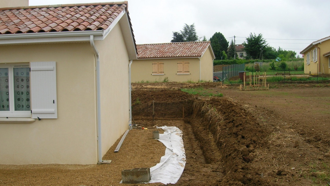 Aménagement extérieur à BELLEVILLE (69)