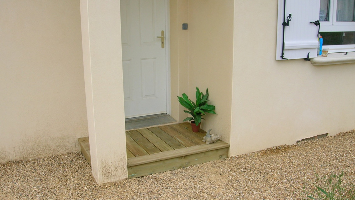 Aménagement extérieur à BELLEVILLE (69)