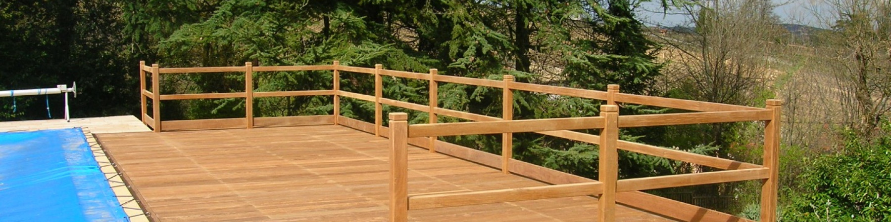 Conception et réalisation terrasse bois suspendue et garde corps à QUINCIÉ-EN-BEAUJOLAIS